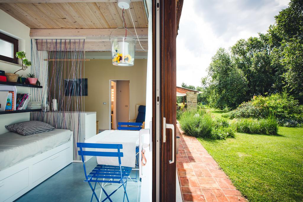 B&B I Fiori Della Cava Pesaro Kültér fotó