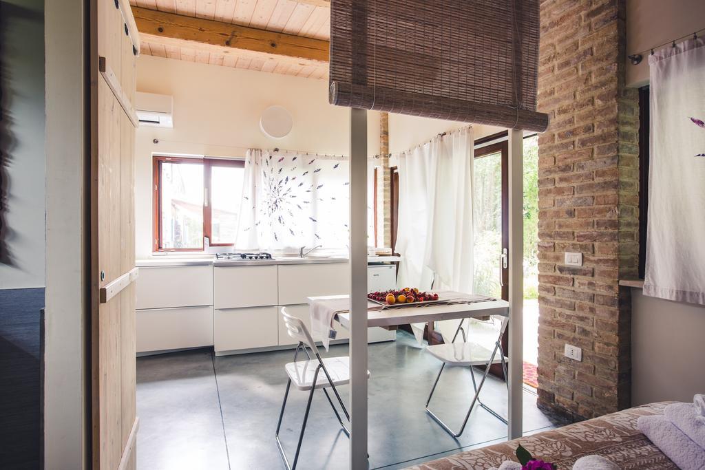 B&B I Fiori Della Cava Pesaro Kültér fotó